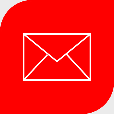 Icon eines Briefumschlages in weiß auf rotem Hintergrund